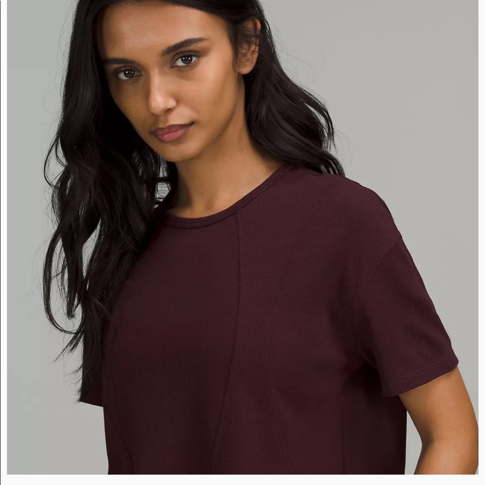 BNWT! Lululemon size 4 Ribbed Cotton Modal shirt in color CASSIS - Picture 4 of 9